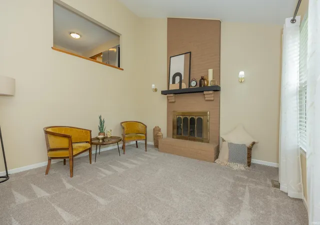Photo 2 of Sale Pending at 7712 Dry Branch Rd, Evansville, IN 47711 | MLS# 202633661 | Listing updated on 2026-08-27