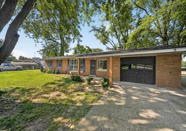 Photo 2 of Manufactured home for sale at 8760 W Middleton St, Richland, IN 47634 | MLS# 202633662 | Listing updated on 2026-08-18