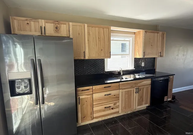 Photo 3 of Sale Pending at 2303 Panama St, Mishawaka, IN 46544 | MLS# 202633666 | Listing updated on 2026-09-12