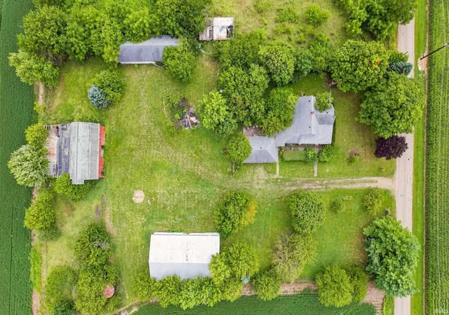 Photo 3 of Sale Pending at 9148 S County Rd 675 E, Cambridge City, IN 47327 | MLS# 202633668 | Listing updated on 2026-09-02