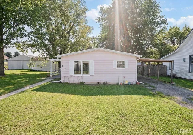 Photo 1 of Manufactured home for sale at 224 N Indiana St, Greentown, IN 46936 | MLS# 202633738 | Listing updated on 2026-10-05