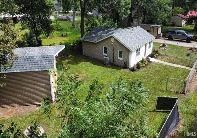 Photo 21 of Sale Pending at 26051 Lakeview Dr, Elkhart, IN 46514 | MLS# 202633756 | Listing updated on 2026-09-01