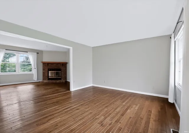 Photo 2 of Manufactured home for sale at 903 S Rainier Ct, Bloomington, IN 47401 | MLS# 202633757 | Listing updated on 2026-08-18