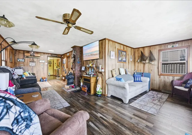 Photo 4 of Manufactured home for sale at 3398 N Skinner Lake Dr, Albion, IN 46701 | MLS# 202633763 | Listing updated on 2026-09-02