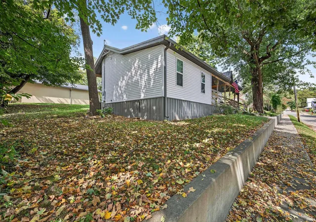 Photo 3 of Manufactured home for sale at 203 Ne 1st Street, Paoli, IN 47454 | MLS# 202633767 | Listing updated on 2026-08-19