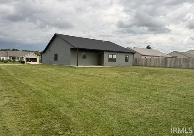 Photo 3 of Manufactured home for sale at 25 Chrysler Ave, Wabash, IN 46992 | MLS# 202633769 | Listing updated on 2026-09-14