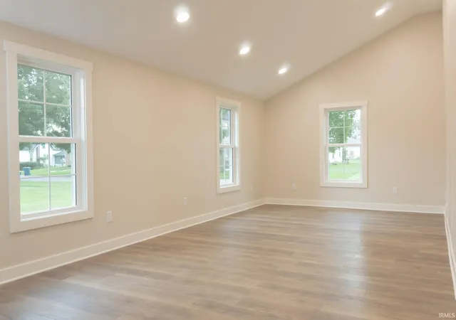 Photo 3 of Manufactured home for sale at 607 N Mill St, North Manchester, IN 46962 | MLS# 202633773 | Listing updated on 2026-09-08