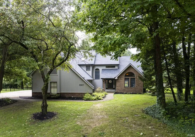 Photo 1 of Manufactured home for sale at 3901 W Russell Ct, Muncie, IN 47304 | MLS# 202633784 | Listing updated on 2026-08-19