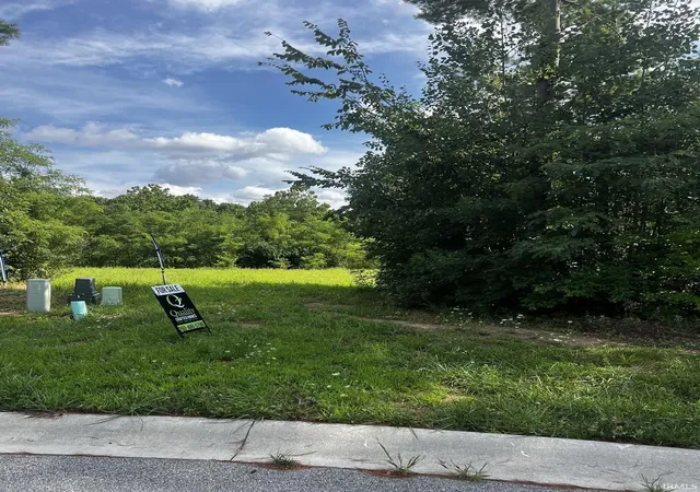 Photo 1 of Land for sale at 617 Skilllet Ave, Huntertown, IN 46748 | MLS# 202633792 | Listing updated on 2026-08-19