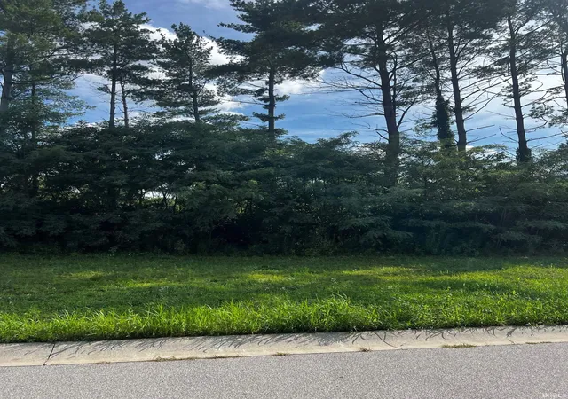 Photo 1 of Land for sale at 655 Skillet Ave, Huntertown, IN 46748 | MLS# 202633800 | Listing updated on 2026-08-19