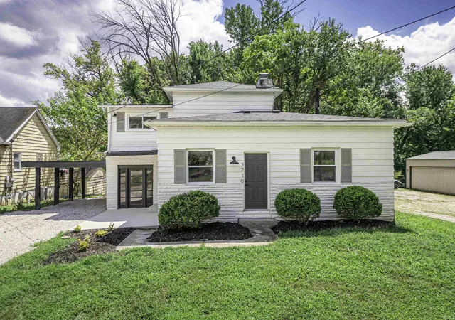 Photo 1 of Sale Pending at 3710 Broadway Ave, Evansville, IN 47712 | MLS# 202633806 | Listing updated on 2026-08-26