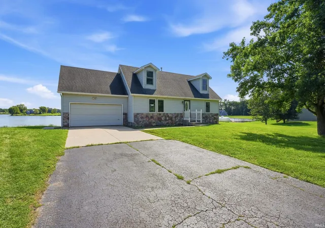 Photo 2 of Sale Pending at 0307 S 50 West, Albion, IN 46701 | MLS# 202633810 | Listing updated on 2026-09-05