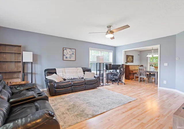 Photo 3 of Sale Pending at 905 S Timothy Ct, Bloomington, IN 47403 | MLS# 202633822 | Listing updated on 2026-08-24
