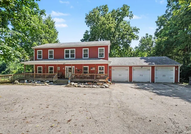 Photo 3 of Manufactured home for sale at 55750 County Rd 33, Middlebury, IN 46540 | MLS# 202633832 | Listing updated on 2026-08-19