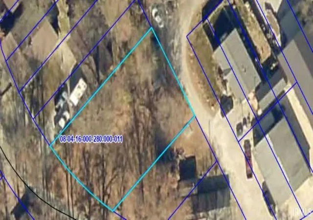 Photo 1 of Land for sale at 10892 N Lower Lakeshore Dr, Monticello, IN 47960 | MLS# 202633847 | Listing updated on 2026-08-19