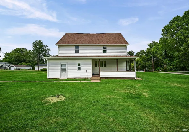 Photo 4 of Manufactured home for sale at 701 W Elm St, Cayuga, IN 47928 | MLS# 202633849 | Listing updated on 2026-09-03