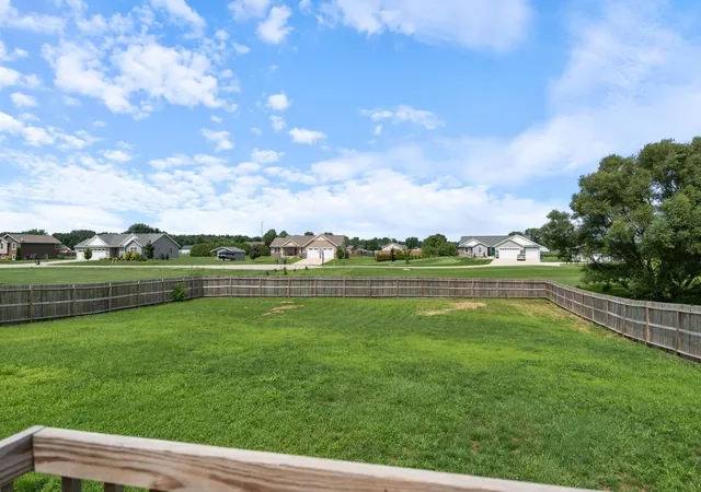 Photo 24 of Manufactured home for sale at 20605 Matthew Dr, Milford, IN 46542 | MLS# 202633863 | Listing updated on 2026-09-23