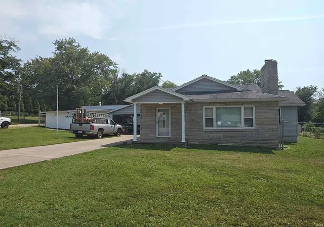 Photo 1 of Manufactured home for sale at 721 Radio Ave, Evansville, IN 47725 | MLS# 202633875 | Listing updated on 2026-08-19