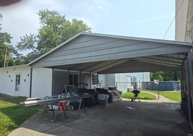 Photo 3 of Manufactured home for sale at 721 Radio Ave, Evansville, IN 47725 | MLS# 202633875 | Listing updated on 2026-09-11