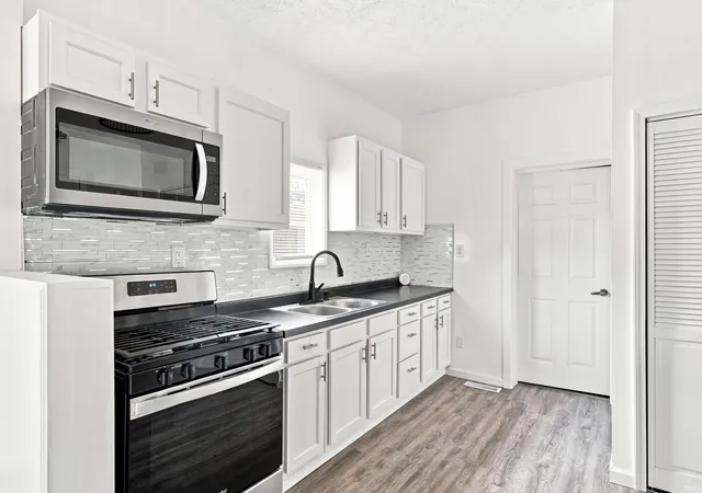 Photo 21 of Sale Pending at 1720 S Hoyt Ave, Muncie, IN 47302 | MLS# 202633876 | Listing updated on 2026-08-21
