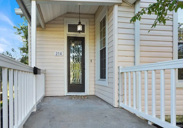 Photo 3 of Manufactured home for sale at 214 S 8th Street, New Castle, IN 47362 | MLS# 202633878 | Listing updated on 2026-09-18