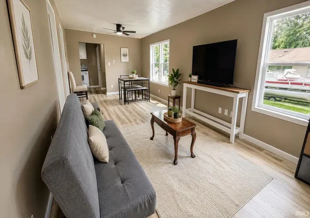 Photo 2 of Manufactured home for sale at 1610 N Jay St, Kokomo, IN 46901 | MLS# 202633898 | Listing updated on 2026-08-19