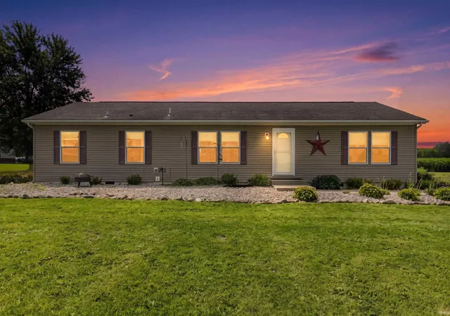 Photo 1 of Manufactured home for sale at 3077 N Sr 9, Columbia City, IN 46725 | MLS# 202633908 | Listing updated on 2026-09-23