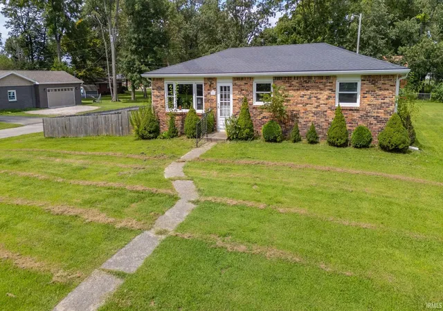 Photo 2 of Manufactured home for sale at 1000 White Dr, New Castle, IN 47362 | MLS# 202633924 | Listing updated on 2026-09-10