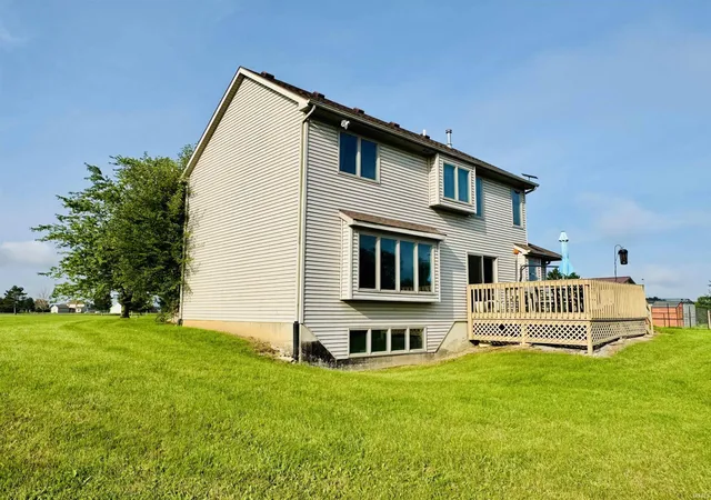 Photo 3 of Manufactured home for sale at 6427 County Rd 40, Butler, IN 46721 | MLS# 202633928 | Listing updated on 2026-09-30