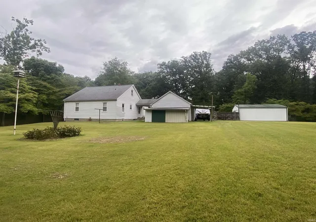 Photo 5 of Sale Pending at 11700 Oak Trl Dr, Evansville, IN 47725 | MLS# 202633941 | Listing updated on 2026-08-21