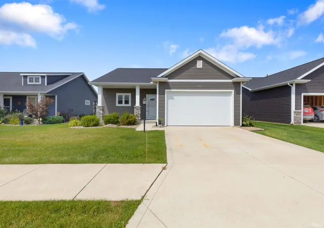 Photo 3 of Sale Pending at 1943 Newbury Cir, Goshen, IN 46526 | MLS# 202633946 | Listing updated on 2026-09-15