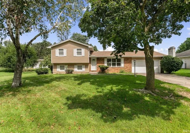 Photo 1 of Manufactured home for sale at 16765 Valley Frg Ln, Granger, IN 46530 | MLS# 202633948 | Listing updated on 2026-09-04