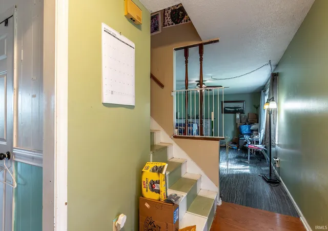 Photo 2 of Sale Pending at 910 Georgian Dr, New Haven, IN 46774 | MLS# 202633953 | Listing updated on 2026-08-23