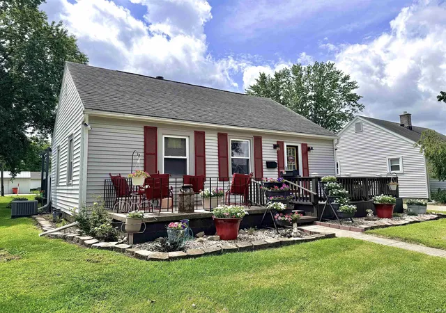 Photo 3 of Sale Pending at 517 W Jefferson St, Monticello, IN 47960 | MLS# 202633957 | Listing updated on 2026-09-25