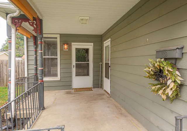 Photo 3 of Manufactured home for sale at 409 E Water St, Mount Vernon, IN 47620 | MLS# 202633971 | Listing updated on 2026-08-25