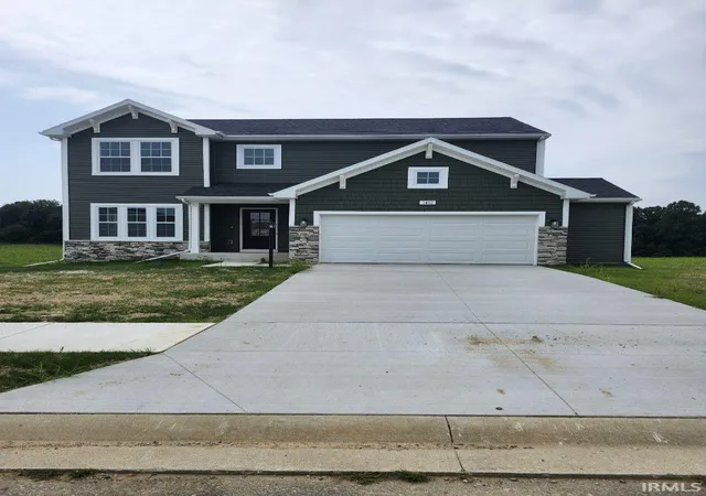 Photo 1 of Sale Pending at 1412 Mackey Dr, South Bend, IN 46614 | MLS# 202633972 | Listing updated on 2026-08-20