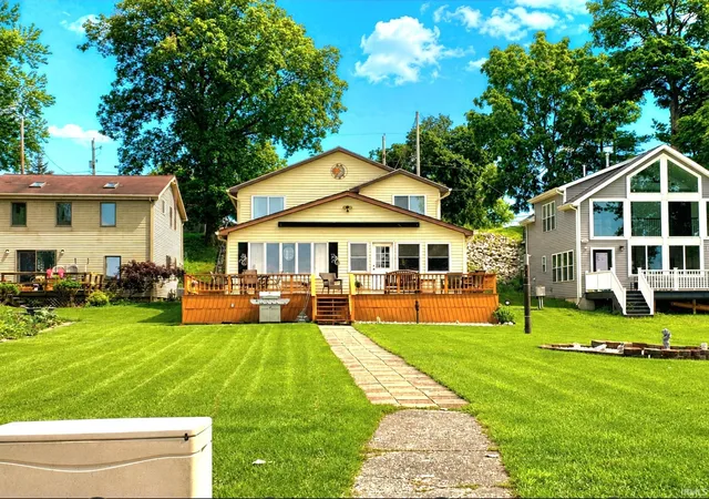 Photo 2 of Manufactured home for sale at 6601 E Harrold Rd, Churubusco, IN 46723 | MLS# 202633979 | Listing updated on 2026-09-13