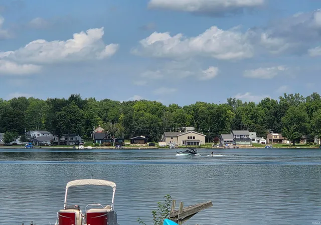 Photo 3 of Manufactured home for sale at 6601 E Harrold Rd, Churubusco, IN 46723 | MLS# 202633979 | Listing updated on 2026-09-13