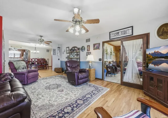 Photo 4 of Manufactured home for sale at 6601 E Harrold Rd, Churubusco, IN 46723 | MLS# 202633979 | Listing updated on 2026-09-26