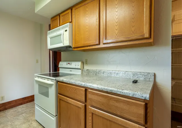 Photo 4 of Manufactured home for sale at 7177 W 100 North, Rochester, IN 46975 | MLS# 202633982 | Listing updated on 2026-08-20