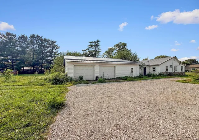 Photo 23 of Manufactured home for sale at 206 E Wabash St, Wingate, IN 47994 | MLS# 202633985 | Listing updated on 2026-08-20