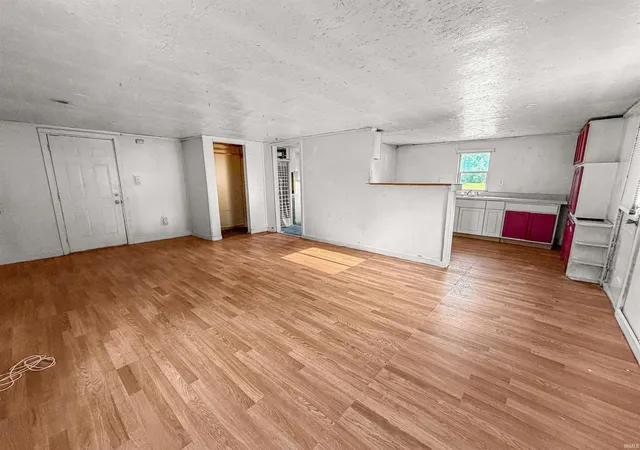 Photo 2 of Manufactured home for sale at 101 W Walnut St, Wingate, IN 47994 | MLS# 202633986 | Listing updated on 2026-08-20