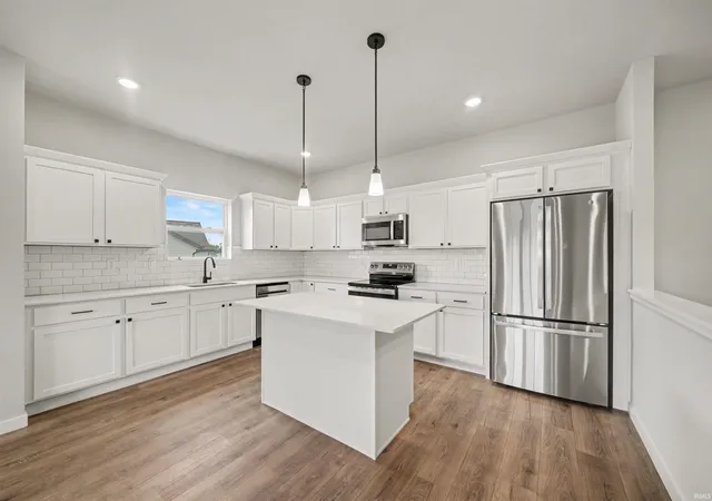 Photo 2 of Manufactured home for sale at 6840 Tyler Dr, South Bend, IN 46614 | MLS# 202634001 | Listing updated on 2026-09-21