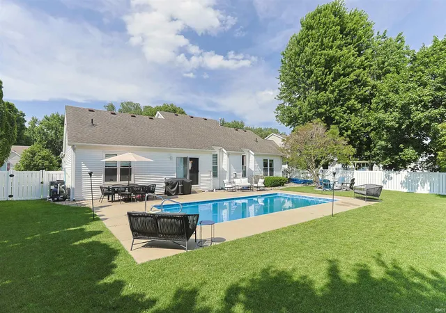 Photo 3 of Sale Pending at 3935 Harrison Crk Ct, Mishawaka, IN 46544 | MLS# 202634002 | Listing updated on 2026-08-28