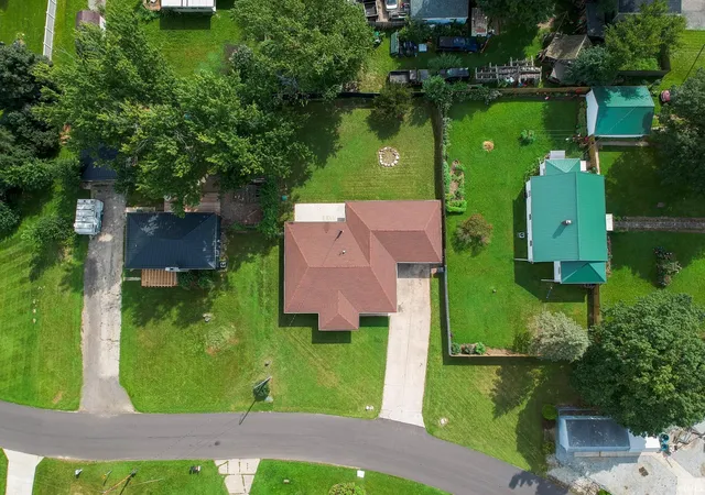 Photo 18 of Manufactured home for sale at 51460 Lake Dr, Elkhart, IN 46514 | MLS# 202634007 | Listing updated on 2026-09-03
