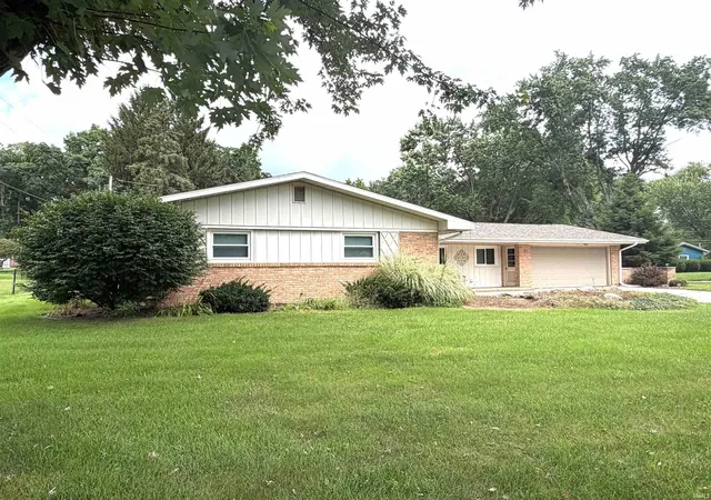 Photo 31 of Manufactured home for sale at 1510 Springbrook Dr, Elkhart, IN 46514 | MLS# 202634020 | Listing updated on 2026-08-26