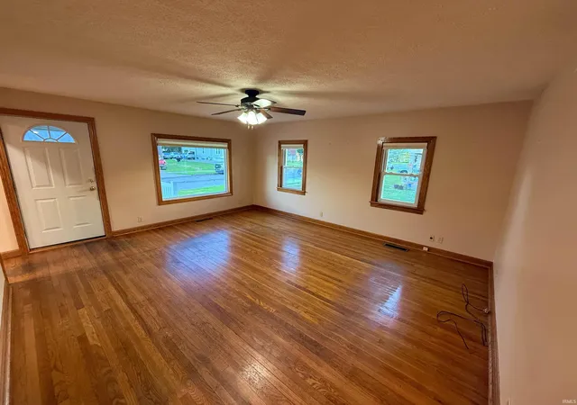 Photo 3 of Sale Pending at 202 Dewey Ave, Washington, IN 47501 | MLS# 202634028 | Listing updated on 2026-09-02