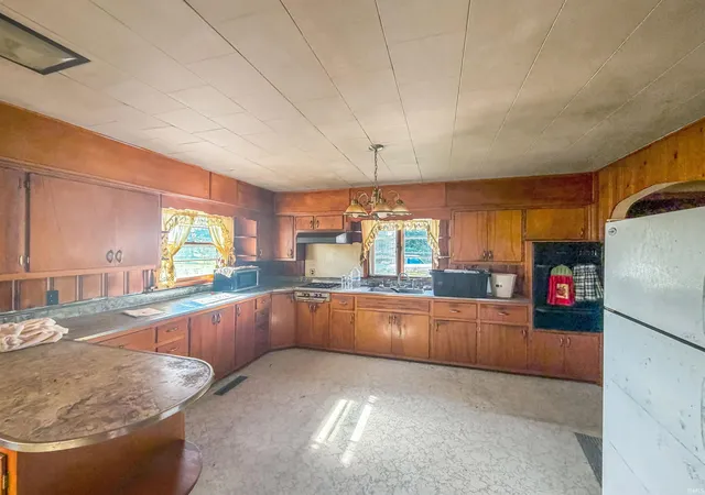 Photo 4 of Sale Pending at 4424 N State Rd 39, Frankfort, IN 46041 | MLS# 202634039 | Listing updated on 2026-08-24