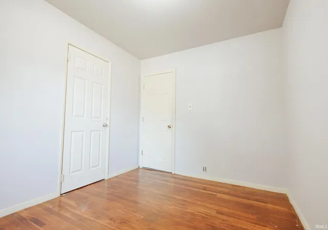 Photo 4 of Manufactured home for sale at 4331 Stratford Rd, Evansville, IN 47710 | MLS# 202634044 | Listing updated on 2026-09-23
