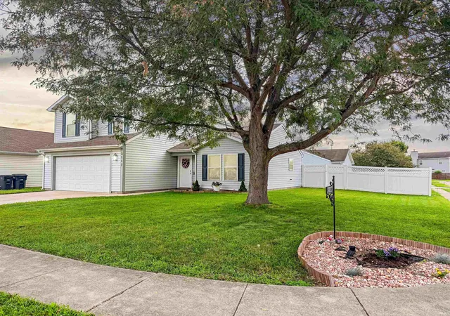 Photo 2 of Sale Pending at 3117 Runyon Dr, Lafayette, IN 47909 | MLS# 202634049 | Listing updated on 2026-08-25